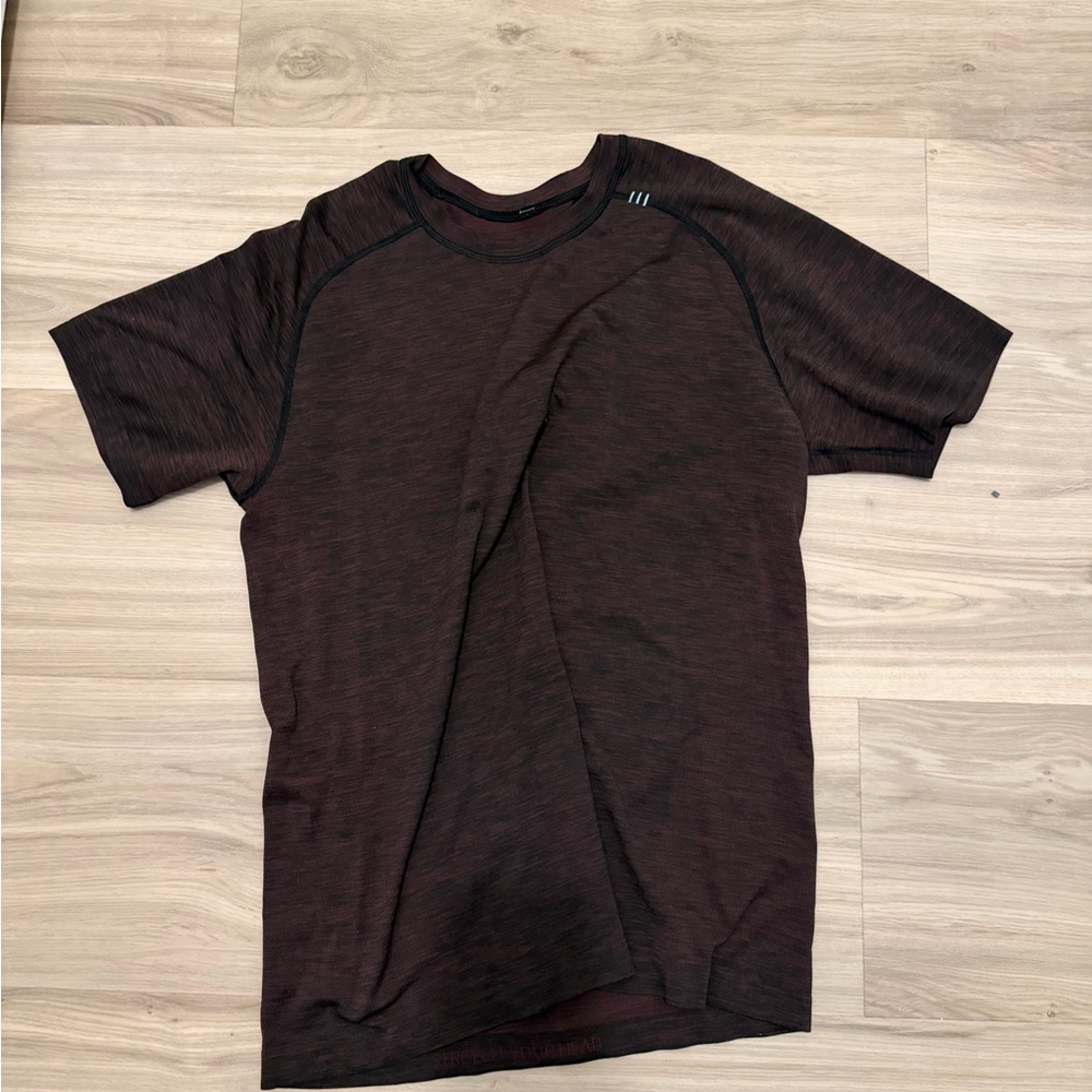 Lululemon Men's Maroon Athletic Shirt